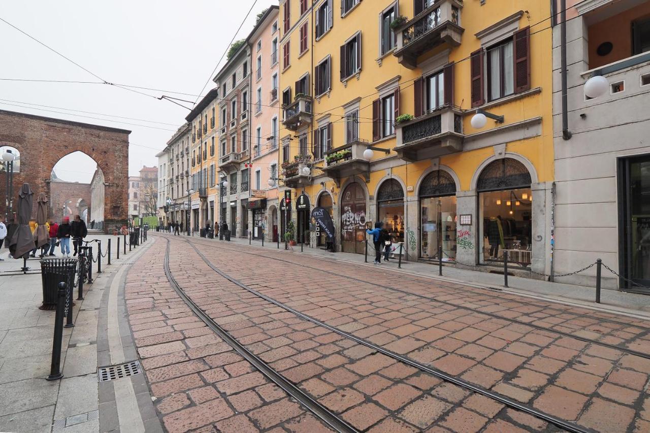 Primopiano - Colonne 16 Lägenhet Milano Exteriör bild